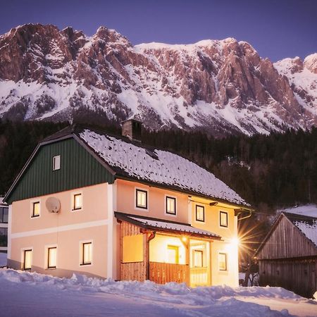 Ferienhaus Schwoellerbauer Sankt Martin am Grimming Dış mekan fotoğraf
