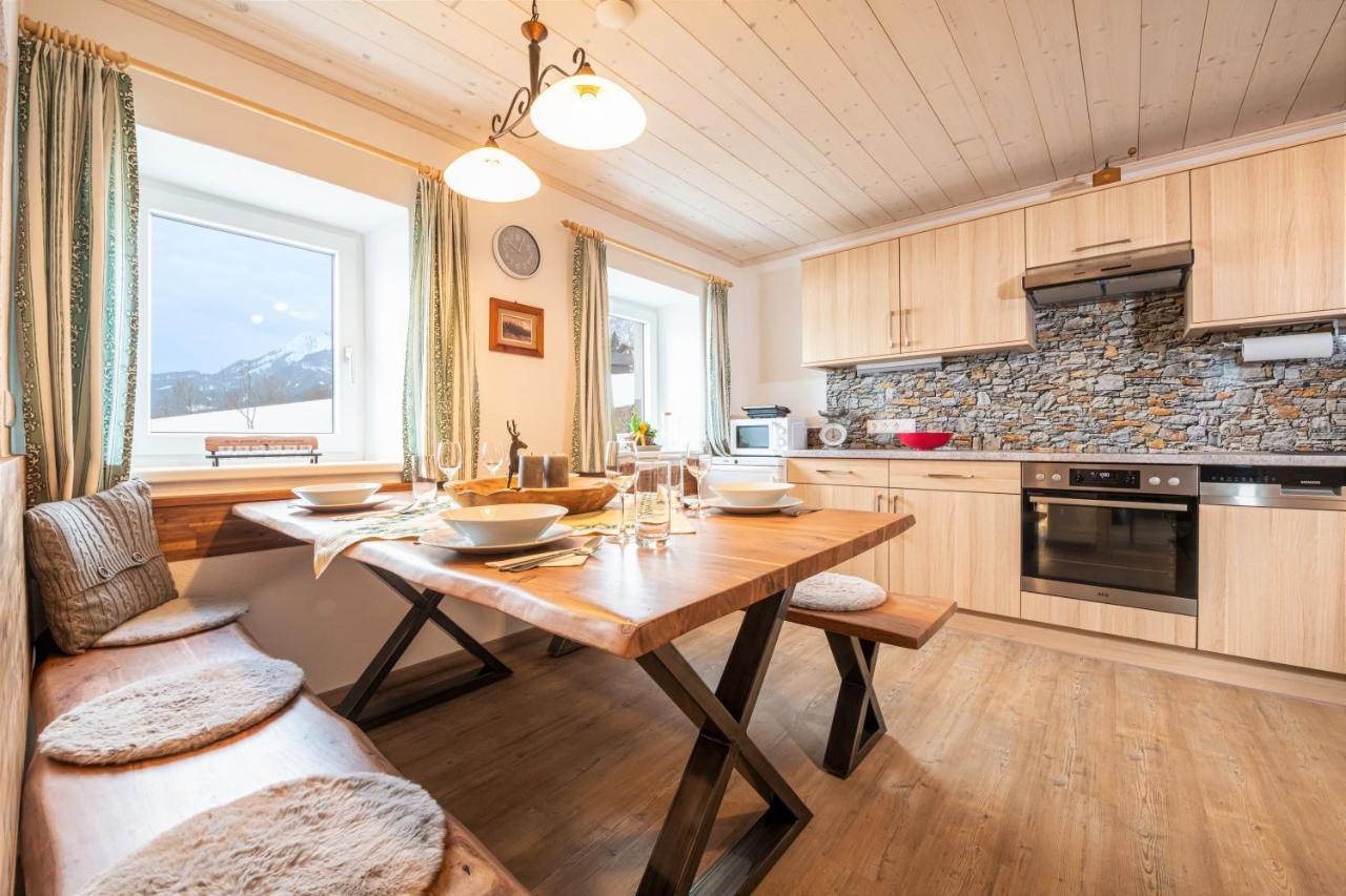 Ferienhaus Schwoellerbauer Sankt Martin am Grimming Dış mekan fotoğraf