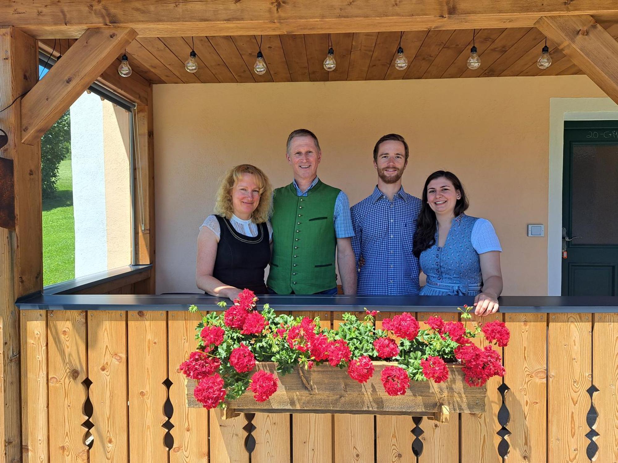 Ferienhaus Schwoellerbauer Sankt Martin am Grimming Dış mekan fotoğraf